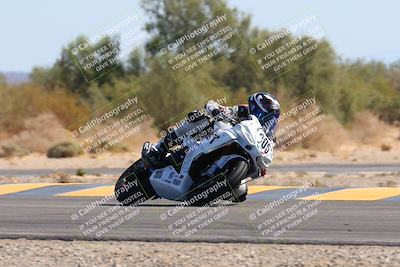 media/Oct-20-2024-CVMA (Sun) [[d4a3dff211]]/Race 9-Formulw LW Twins SHOOTOUT/